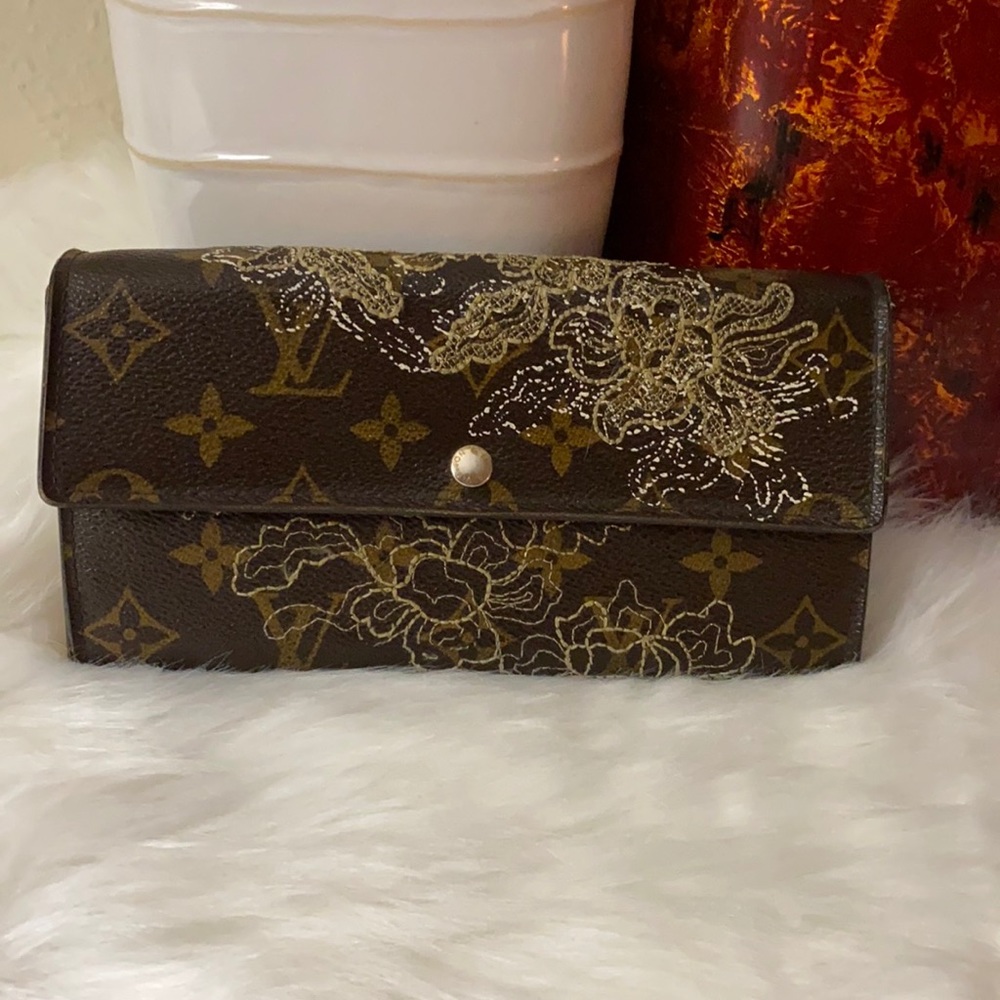 🌸RARE Authentic Sarah LV Rare Limited Edition Monogram